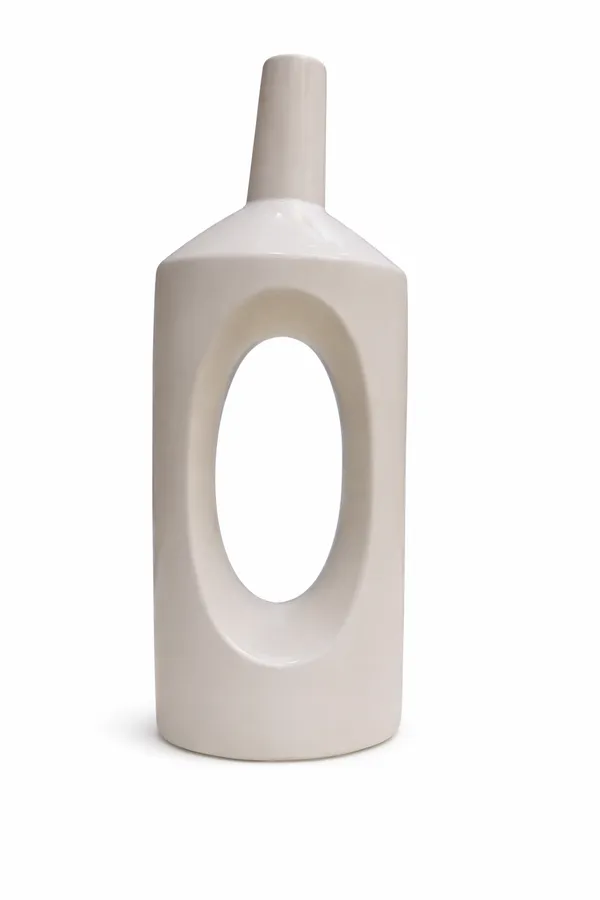Ivory_White_Ceramic_Hollow_Arch_Ceramic_Vase_For_Home_Decor