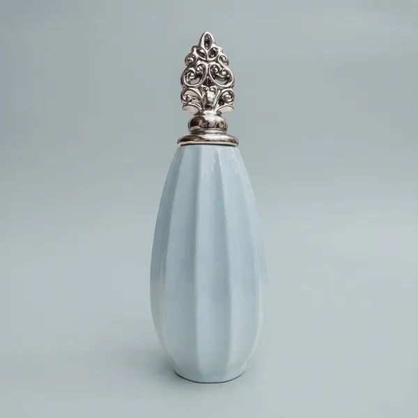 Pastel_Blue_And_Silver_Ceramic_And_Metal_Ceramic_Vase_With_Silver_Crown_Lid_For_Home_Decor