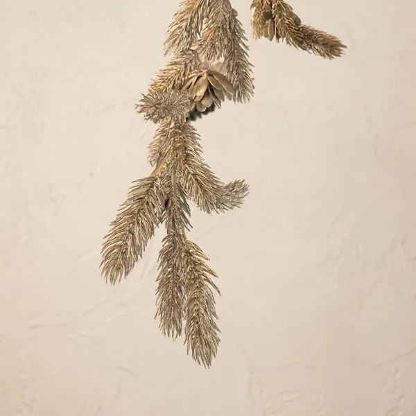 Silver_Artificial_Pine_And_Wire_Pine_Needle_Hanging_Garland_For_Home_Decor