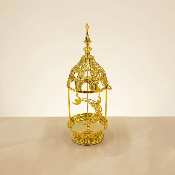 Golden_Metal_Hanging_Crescent_Lantern_Stand_For_Home_Decor
