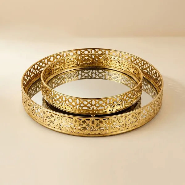 Golden_Metal_And_Glass_Mirror_Tray_Set_3_Pcs_For_Home_Decor