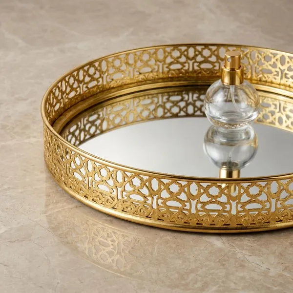 Golden_Metal_And_Glass_Mirror_Tray_Set_3_Pcs_For_Home_Decor