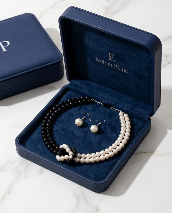 Black_White_Layered_Pearl_Necklace