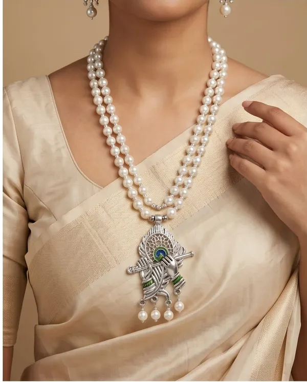 Pearl_Necklace_set_with_Krishna_Pendant