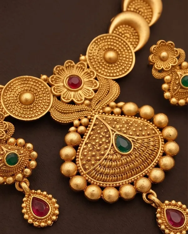 Rajsi_Chandrika_Antique_Necklace_Set