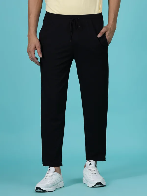 Black_Lycra_Fashionable_&_Trendy_Solid_Track_Pant_For_Men
