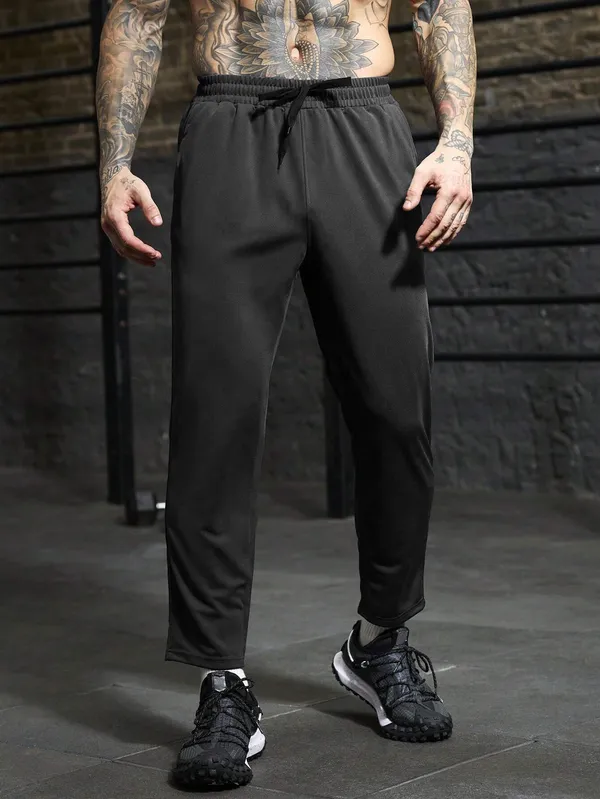 Black_Lycra_Fashionable_&_Trendy_Solid_Track_Pant_For_Men