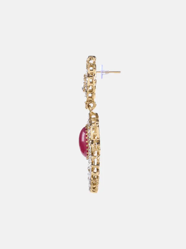 Ranipink_Elegant_Design_Earrings_For_Women