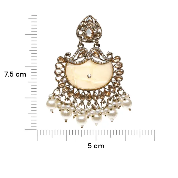 Gold_Elegant_Design_Earrings_Chandbali_Earring_For_Women