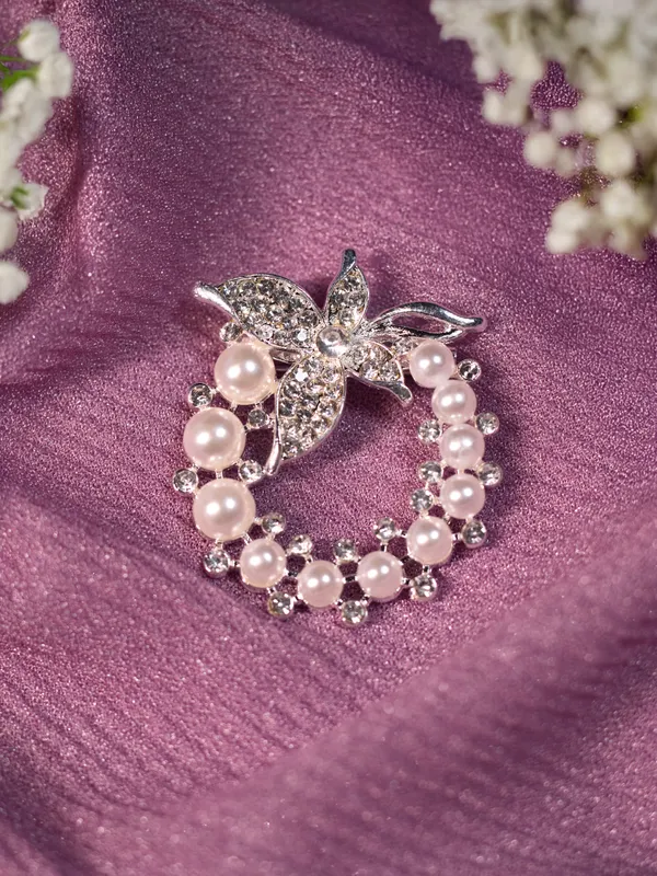 White_&_Silver_Elegant_Design_Designer_Metal_Brooch_For_Women