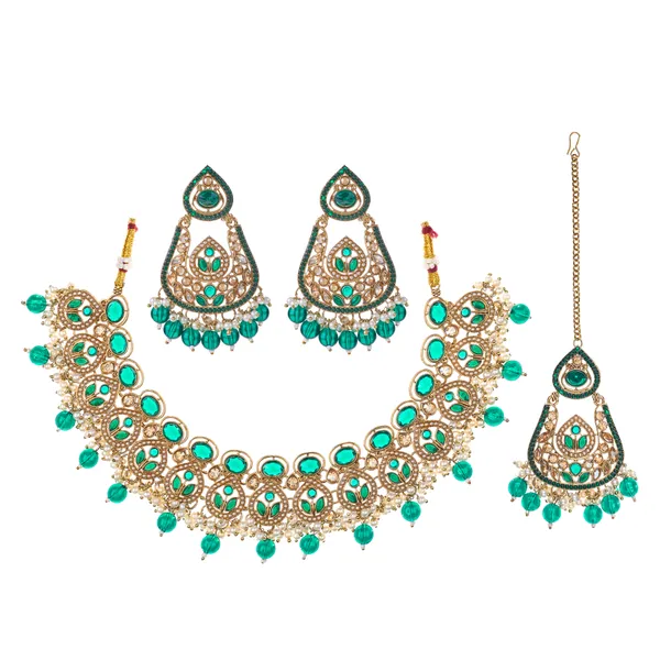 Green_Elegant_Design_Jewellery_Set_For_Women