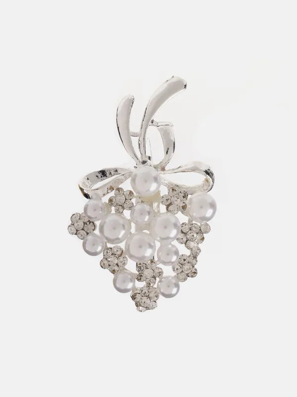 White_&_Silver_Elegant_Design_Designer_Metal_Brooch_For_Women
