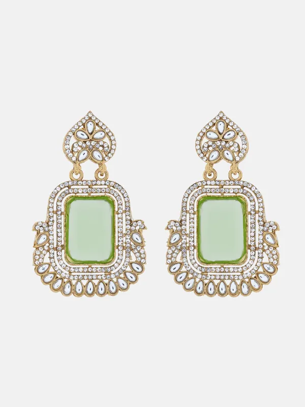Olive_Elegant_Design_Earrings_For_Women