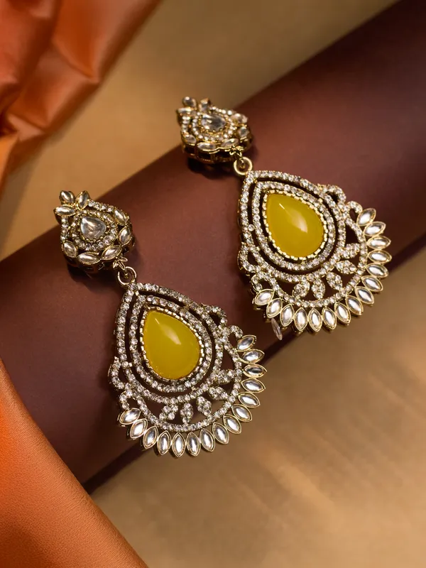 Yellow_Elegant_Design_Earrings_For_Women