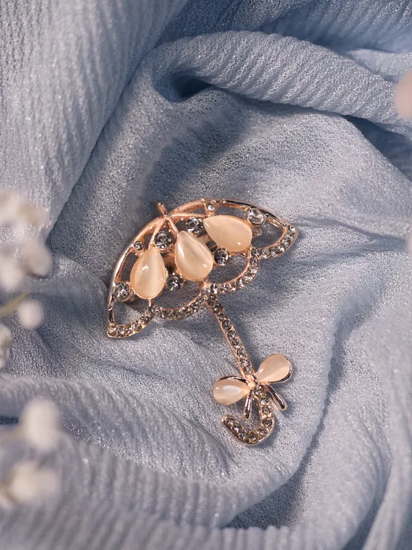 Beige_Elegant_Design_Designer_Metal_Brooch_For_Women