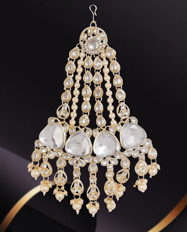 White_&_Light_Gold_Elegant_Design_Passajhoomar_Mangtika_For_Women