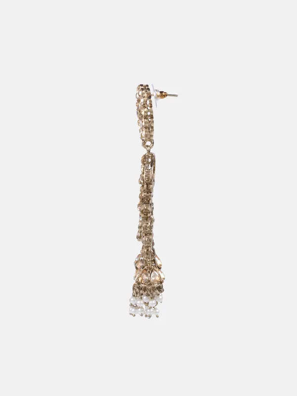 Gold_Elegant_Design_Earrings_For_Women