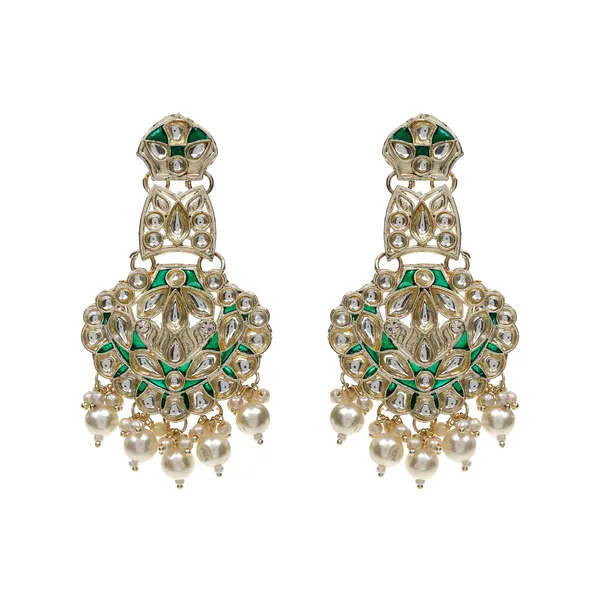 Green_Elegant_Design_Earrings_For_Women