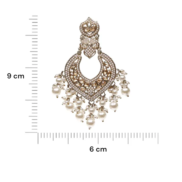Gold_Elegant_Design_Earrings_Chandbali_Earring_For_Women