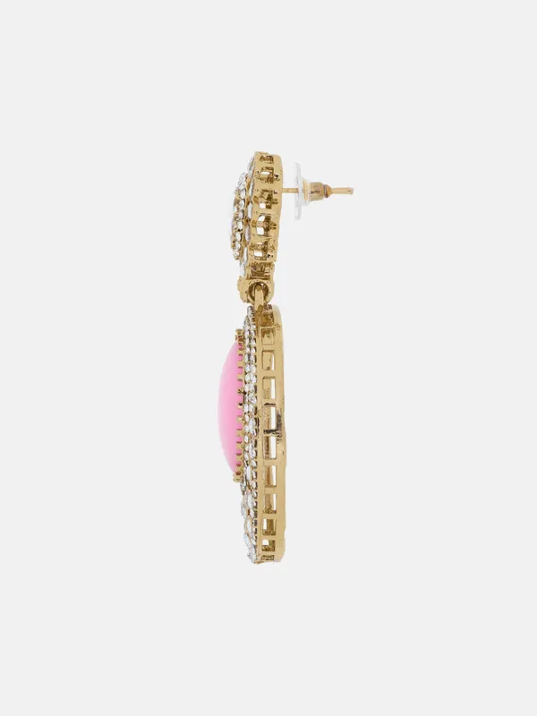 Pink_Elegant_Design_Earrings_For_Women