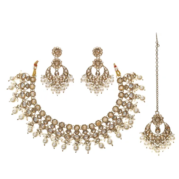 Golden_Elegant_Design_Jewellery_Set_For_Women