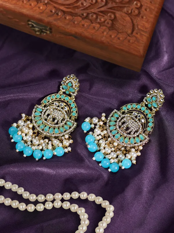 Ramagreen_Elegant_Design_Earrings_For_Women