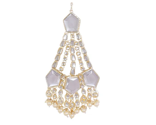White_&_Light_Gold_Elegant_Design_Passajhoomar_Mangtika_For_Women