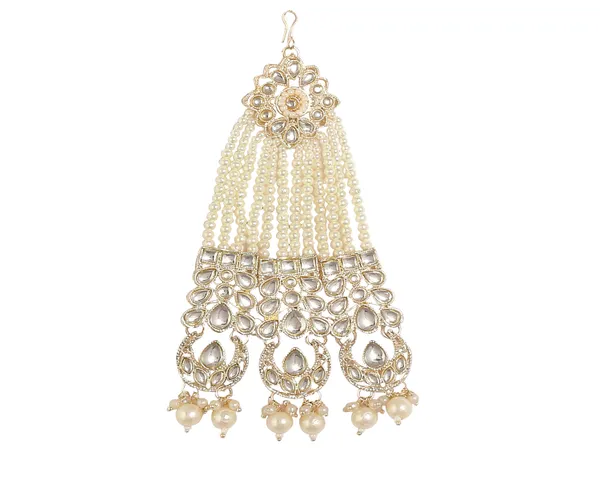 White_&_Light_Gold_Elegant_Design_Passajhoomar_Mangtika_For_Women