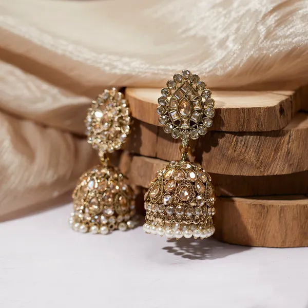 Gold_Elegant_Design_Earrings_Jhumki_Earrings_For_Women