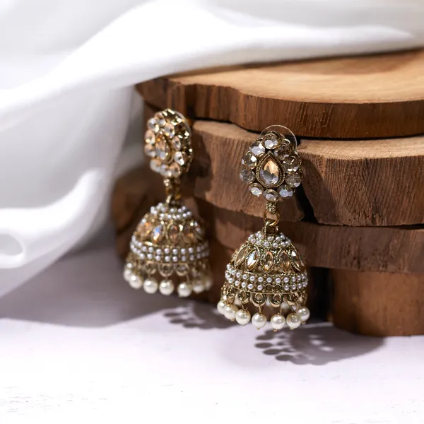 Gold_Elegant_Design_Earrings_Jhumki_Earrings_For_Women