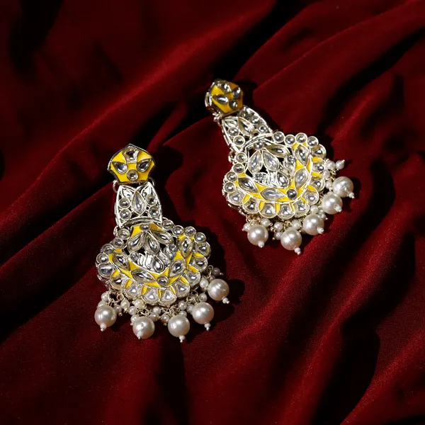 Yellow_Elegant_Design_Earrings_For_Women