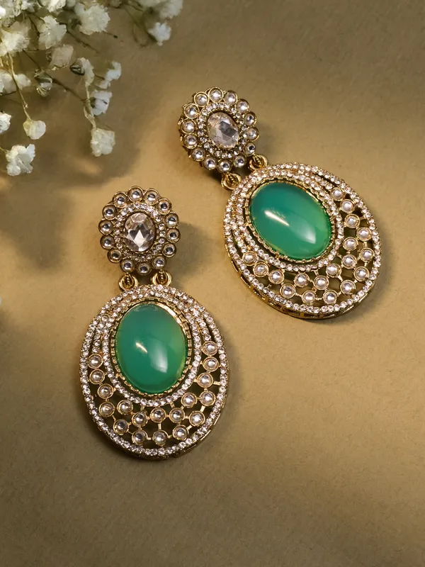 Blue_Elegant_Design_Earrings_For_Women