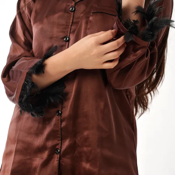 Brown_Feathery_Dreams