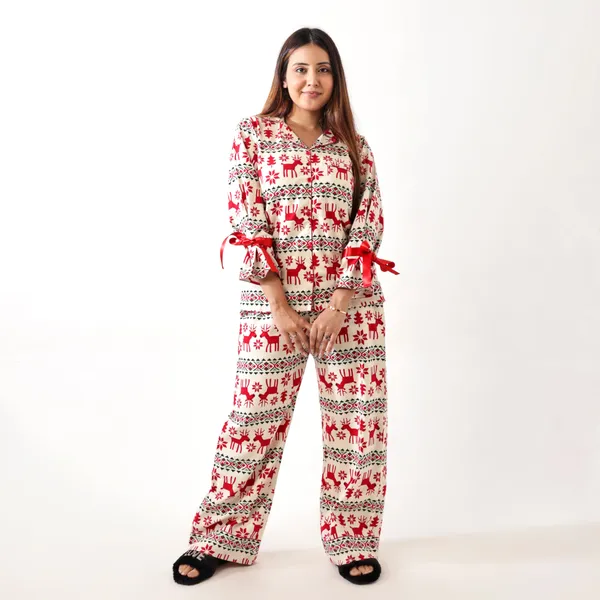 Christmas_Carols_&_Reindeer_Nights