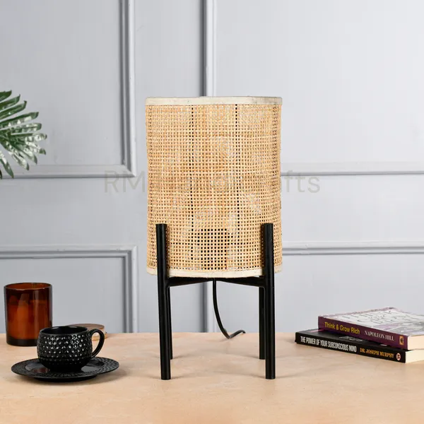 Beige_Handwoven_Cane_Table_Lamp_With_Black_Metal_Stand_|_Natural_Wicker_Night_Light_|_Boho_Rustic_Bedside_Lamp_For_Living_Room_Bedroom_Office_|_Compact_Eco-Friendly_Dcor