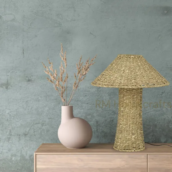 Brown_Handwoven_Seagrass_Table_Lamp_|_Natural_Fiber_Lamp_With_Tapered_Shade_|_Rustic_Coastal_Lighting_For_Living_Room,_Bedroom,_Study_&_Office_Decor