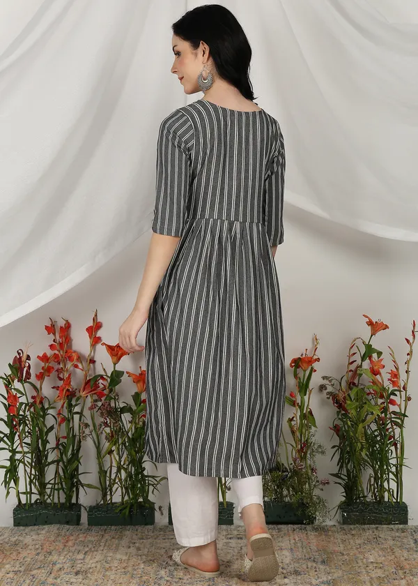 A-line_Ethnic_kurta_For_Women