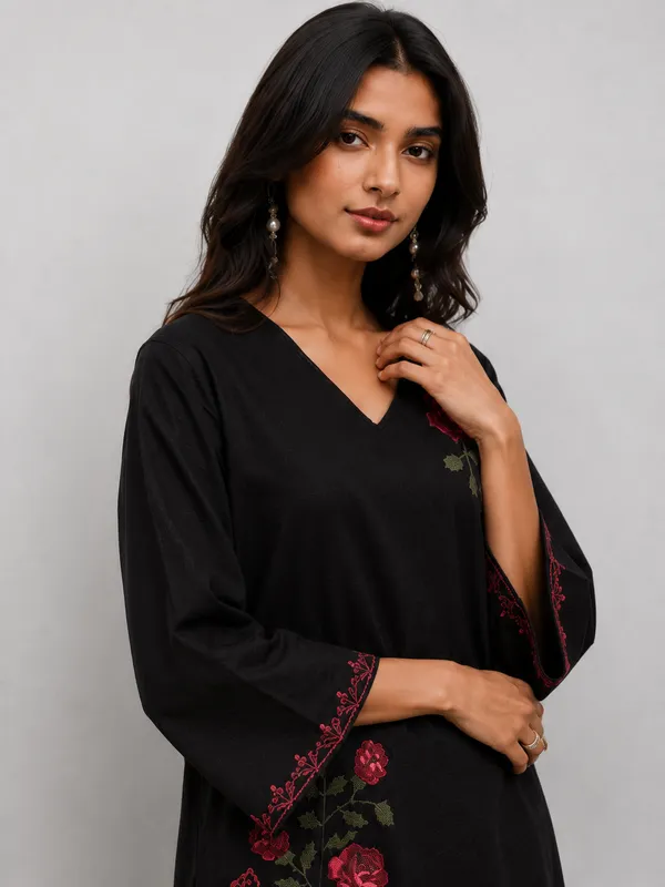 A-line_Ethnic_kurta_For_Women