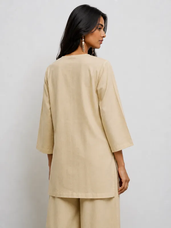 A-line_Ethnic_kurta_For_Women
