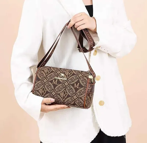 Brown_PU_Leather_Crossbody_Handbag_For_Women