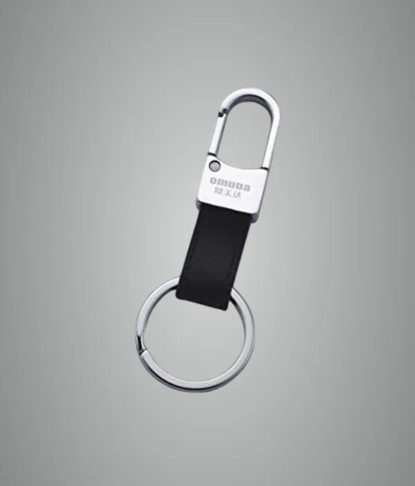 Silver_Stainless_steel_Keychain_For_Men