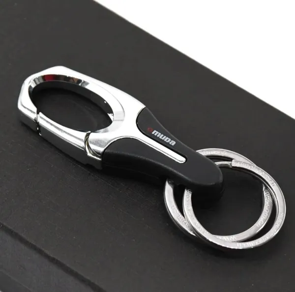 Silver_Stainless_steel_Keychain_For_Unisex