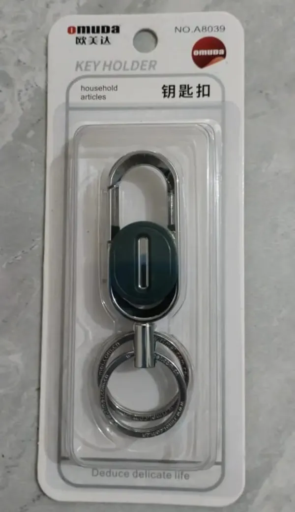 Black_Stainless_steel_Keychain_For_Unisex
