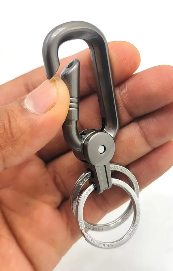 White_Stainless_steel_Keychain_For_Unisex