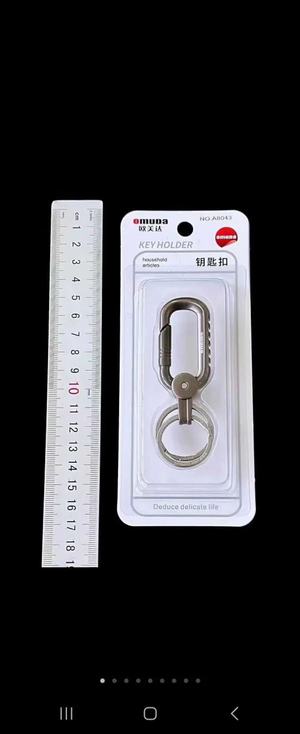 White_Stainless_steel_Keychain_For_Unisex