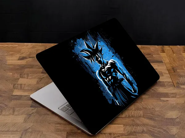 Black_Laminated_Laptop_Skin_Universal_Fit_For_15.6_Protective_Laminate_Coating_And_Long_Lasting_Adhesive_Easy_To_Apply_And_Remove