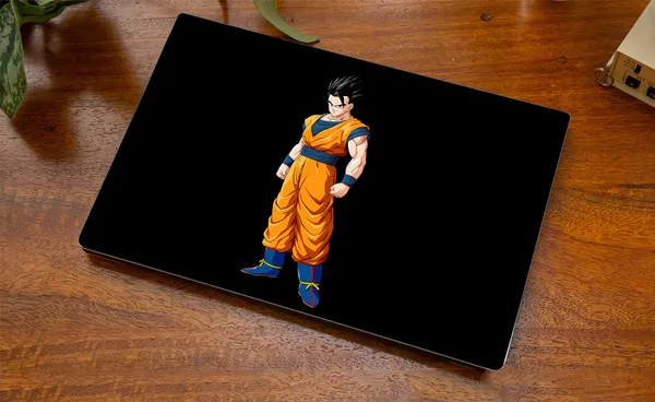 Black_Premium_Vinyl_Illustrations_Theme_Laptop_Skin_Sticker_Compatible_For_15.6_Inch