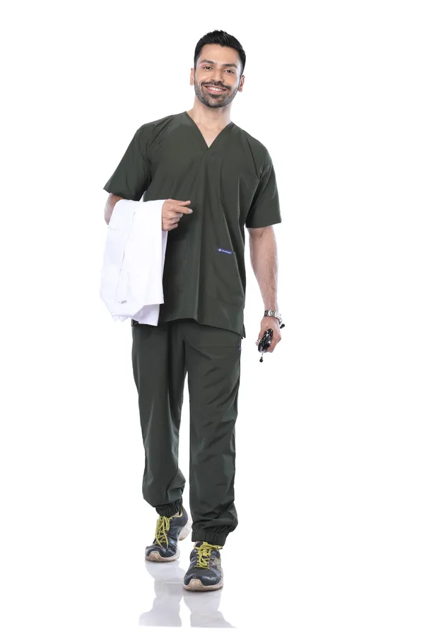 Forest_Green_7_Pocket_Mandarin_Collar_Scrub_With_Cap_&_Mask_For_Men