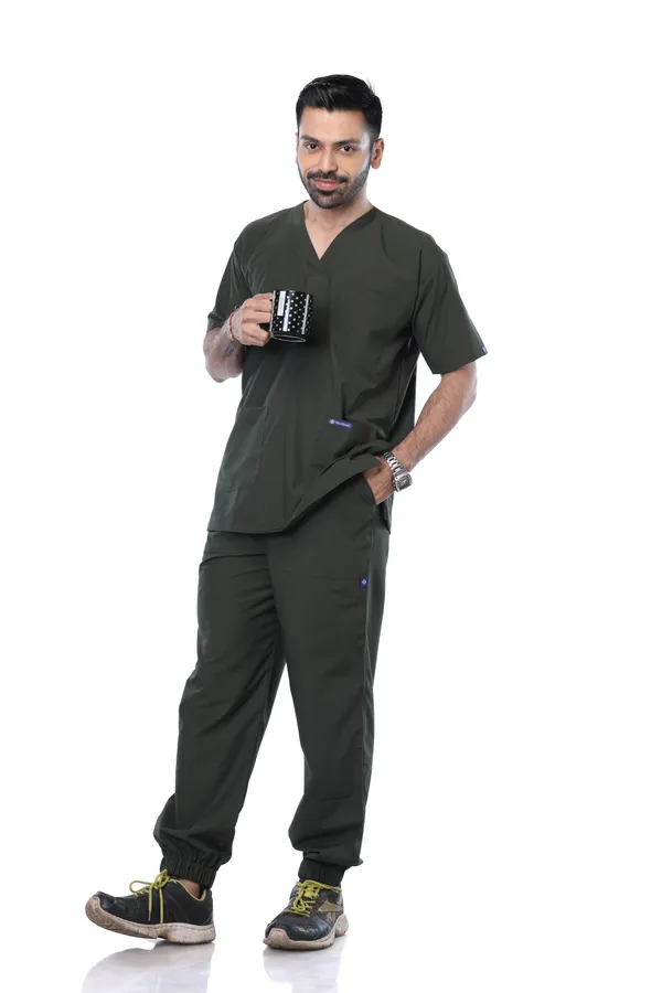 Forest_Green_7_Pocket_Mandarin_Collar_Scrub_With_Cap_&_Mask_For_Men