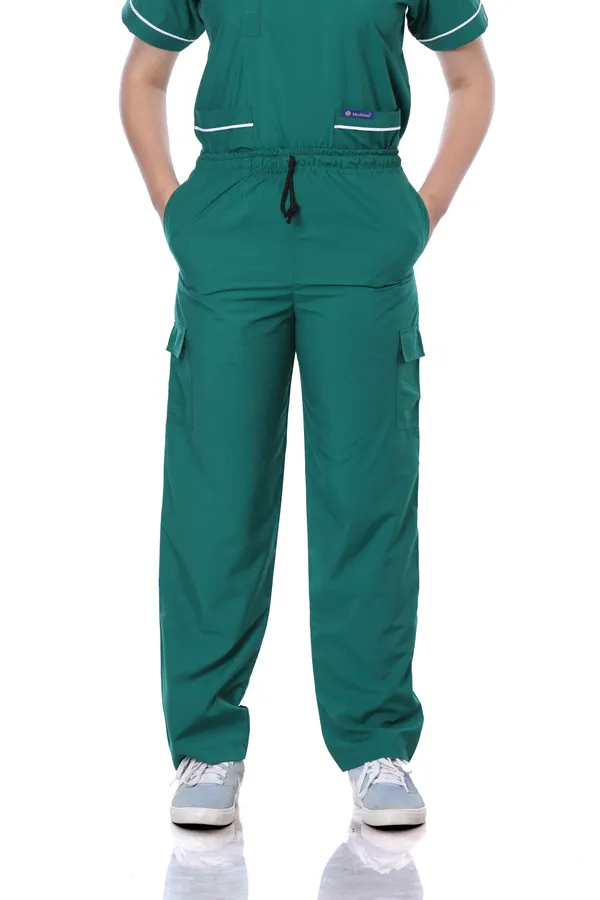 Green_9_Pocket_Scrub_V_Neck_With_Cap_&_Mask_For_Women